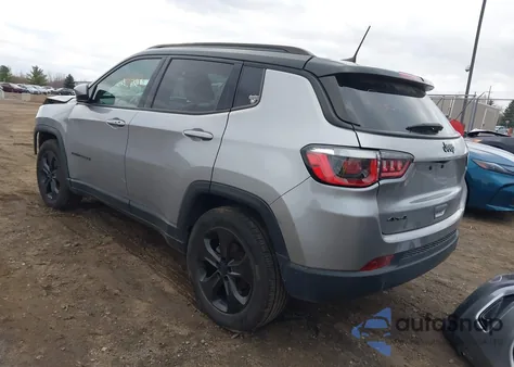 2018 Jeep Compass Altitude 4X4 z USA, uszkodzony, nr VIN 3C4NJDBB4JT304106